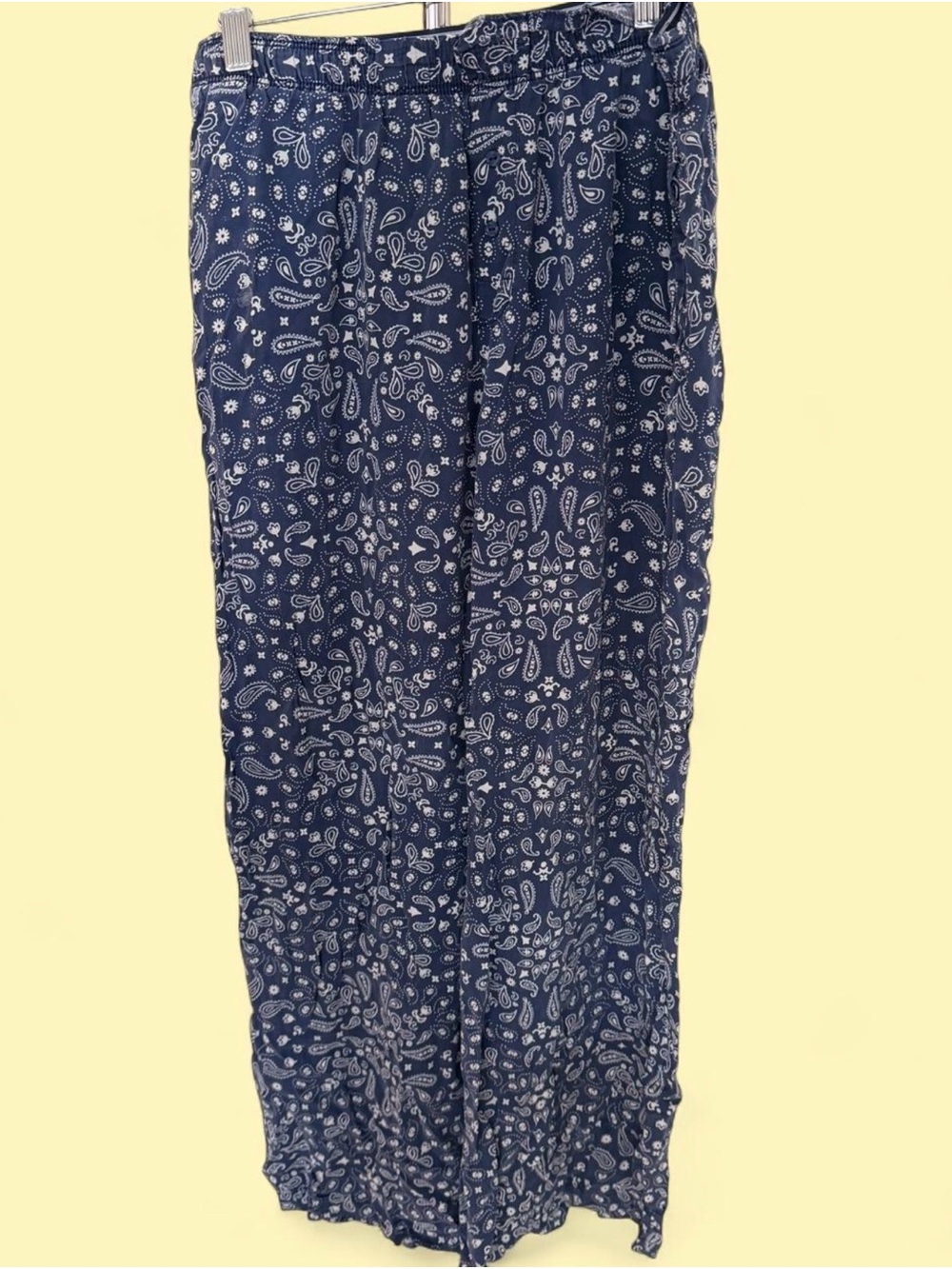 Victoria's Secret Pink Navy and White Paisley Sleep Pants